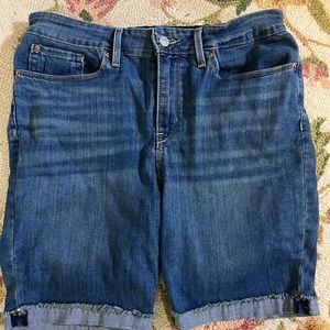Levi’s Bermuda shorts